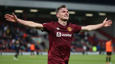 Jimmy Keohane's last-gasp goal earned Galway United a 1-1 Premier Division draw with Shelbourne, a result that extends...